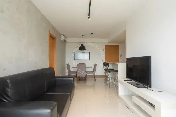 Apartamento mobiliado para alugar no Três Figueiras com 1 quarto (1 suíte)