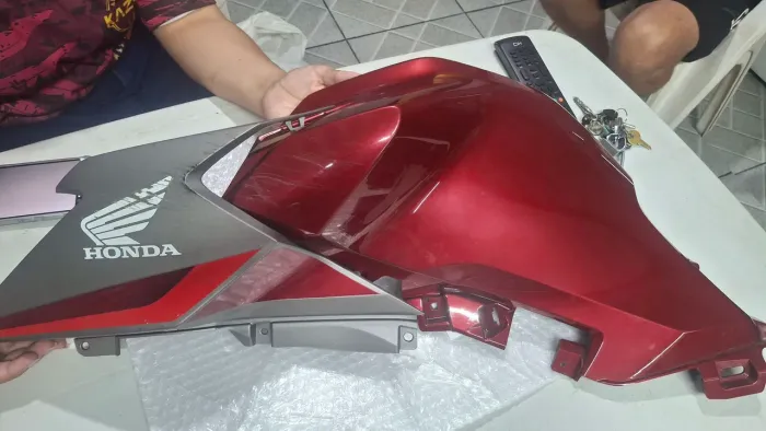 Carenagem Titan 2026