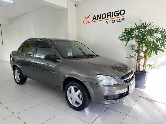 Chevrolet Classic Advantage 1.0 VHC Flexpower 4P 2015