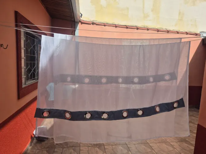 Cortina de voil 2,80 por 1,70