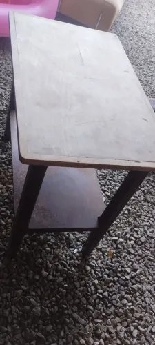 Mesinha rústica