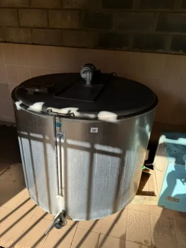 TANQUE RESFRIADOR DE LEITE 650 L INOX
