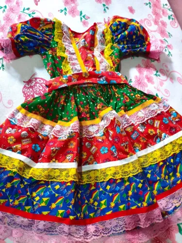 Vestido de festa julina infantil 