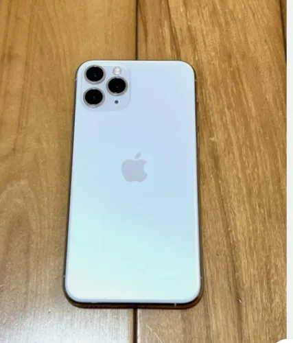 IPhone 11 Pro Max Branco - 256Gb