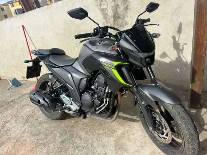 Moto ymaha fazer