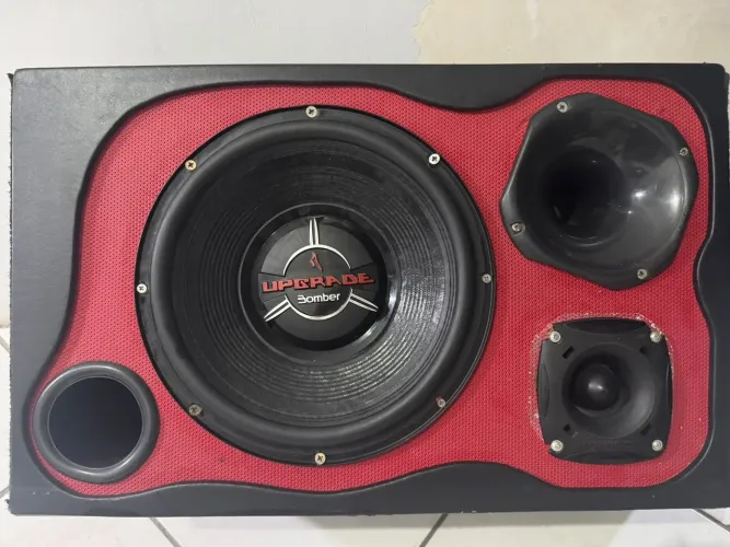 Caixa Trio de Som Automotivo completa