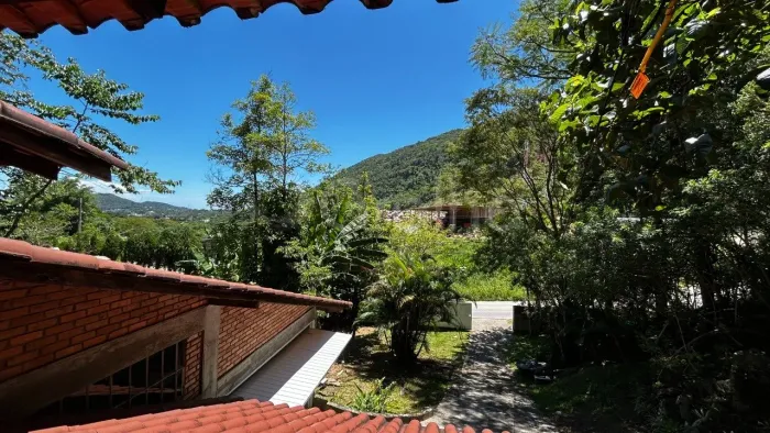 Casa Residencial de 1 quarto com 173m² em Santo Antônio de Lisboa.