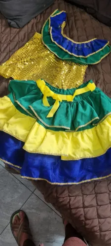 Roupa junina Brasil