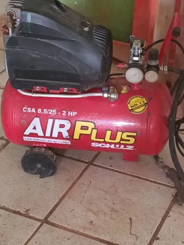 Compressor Schulz casa 8,5/25 - 2 HP semi novo 