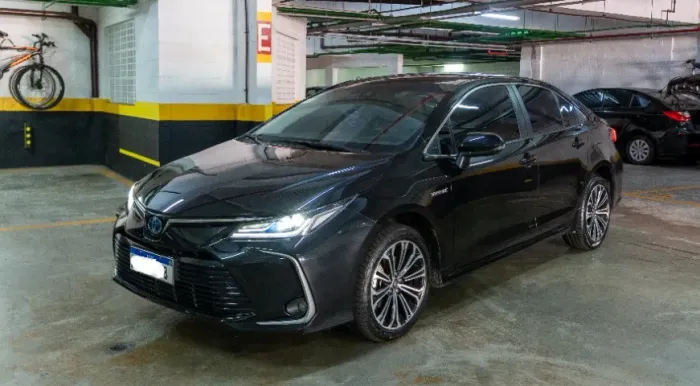 Toyota Corolla Altis Prem. Hybrid 1.8 Flex AUT 2020