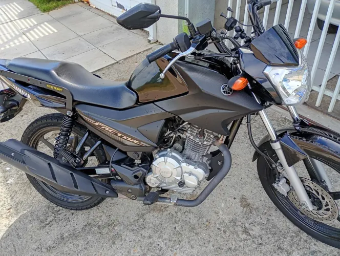 Vendo Yamaha Factor 125i ED 2024 - Preta (Econômica)