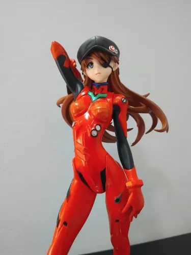 Lote de figures asuka e rei