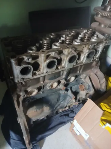 MOTOR VECTRA 2.0 8V, FEITO INTEIRO CABEÇOTE E BLOCO