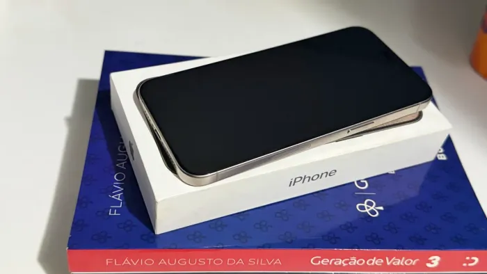 IPHONE 15 PRO MAX 256Gb - TITÂNIO NATURAL