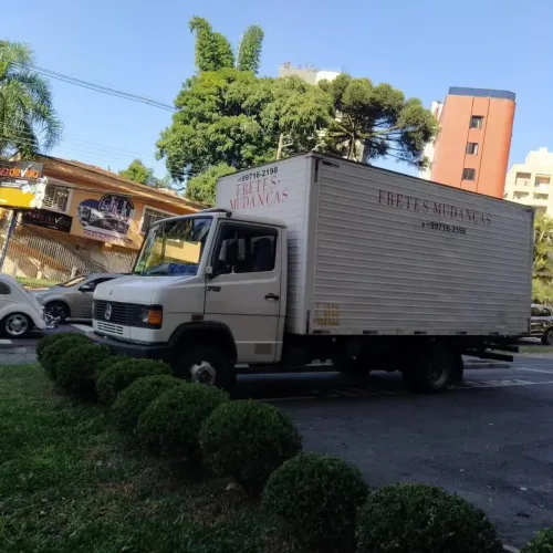 FRETE MUDANÇA CARRETOS EM GERAL PARA CURITIBA REGIÃO ESTADUAL E INTERESTADUAL 