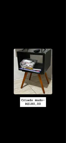 Criado mudo