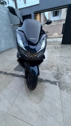 Honda PCX 160 DLX 2025
