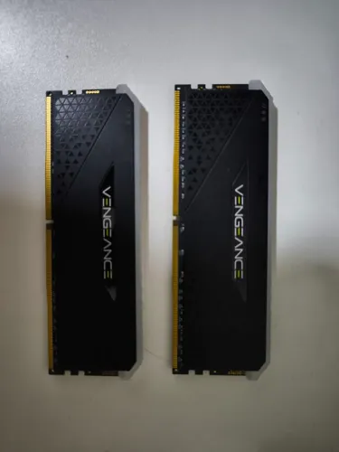 DDR4 Corsair Vengeance 16GB 3600mhz 2x8gb Memória Ram ABAIXEI PRA VENDER