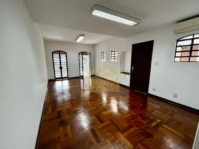 Sobrado à venda, 220 m² por R$ 800.000,00 - Jardim Aeroporto - São Paulo/SP