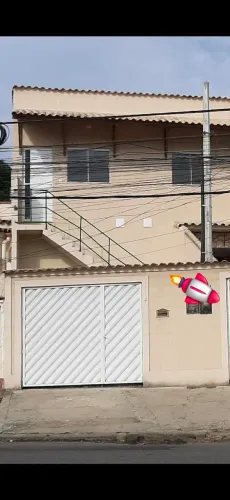 Casa moderna p/ locação em Bento Ribeiro