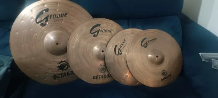 Jogo de Pratos Octagon Groove - 14, 16 e 22