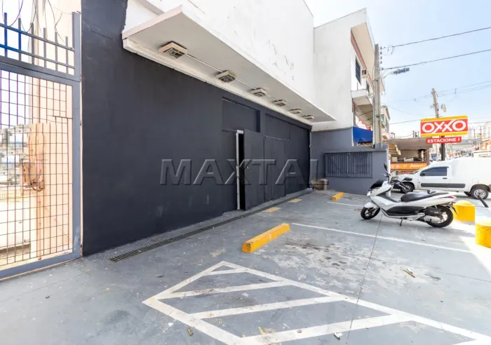 Loja comercial para locação na Av. Imirim de 460 m², com 3 pavimentos e com 6 salas.