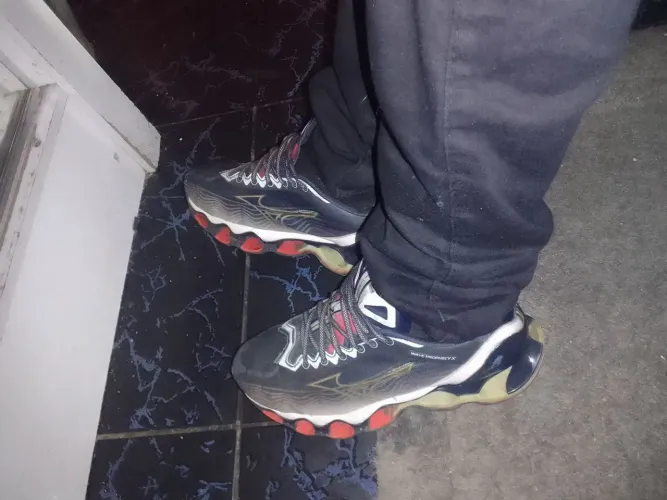 Mizuno pro x; tamanho: 39