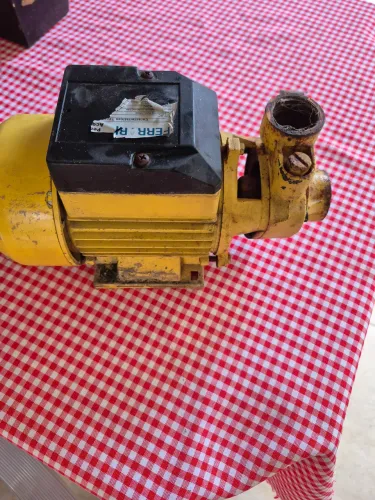 bomda de água auto pirante 