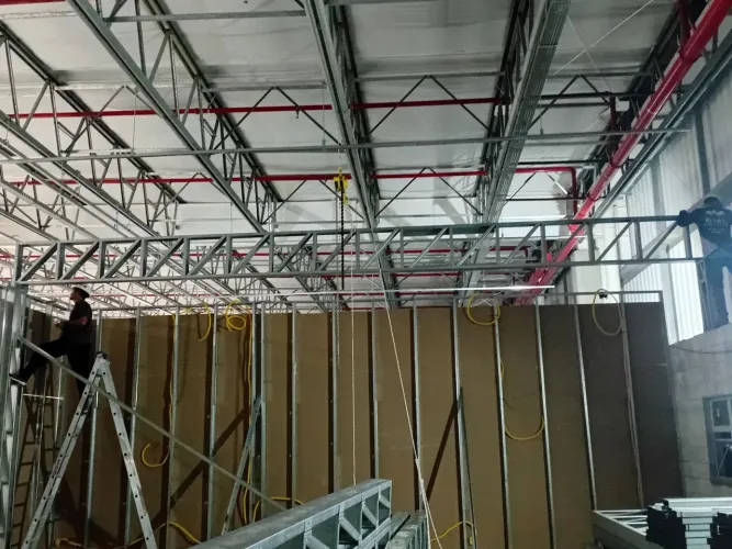 Meio Oficial, Ajudante, Auxiliar Drywall, Gesso, Steel Frame, Forro