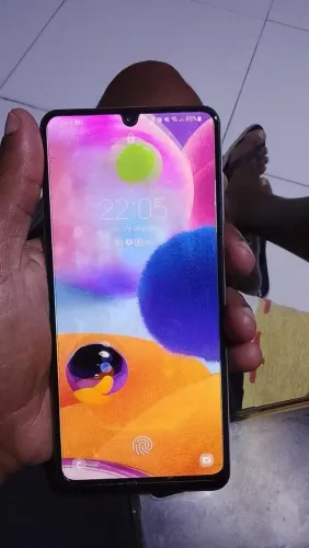 SAMSUNG A31