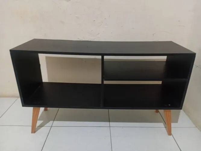 Rack preto retrô