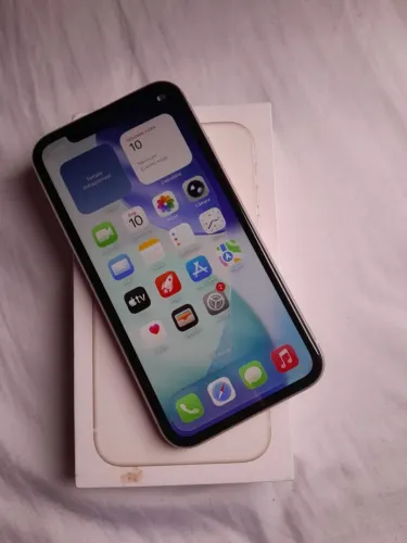 Iphone 11 (Pego celular + volta d 500)