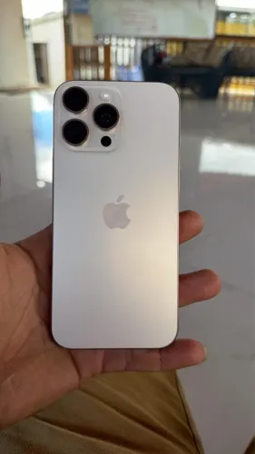 iPhone 16 Pro Max Garantia até DEZEMBRO