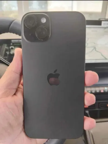 iPhone 15 Plus