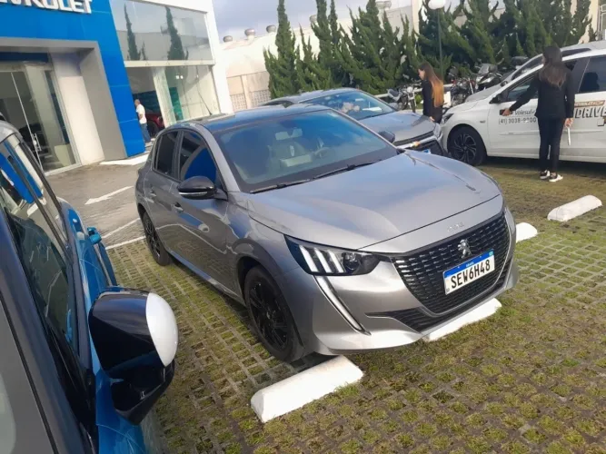 Peugeot 208 Style 1.0 Flex 6V 5P Mec. 2024