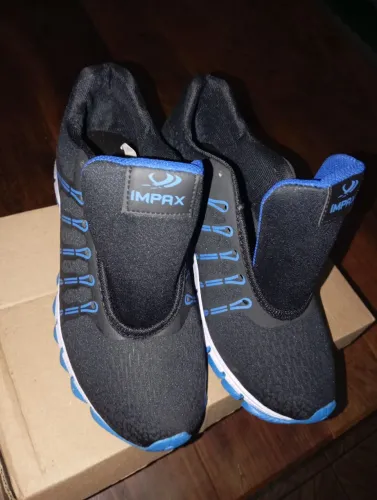 Vendo esse tênis novo!