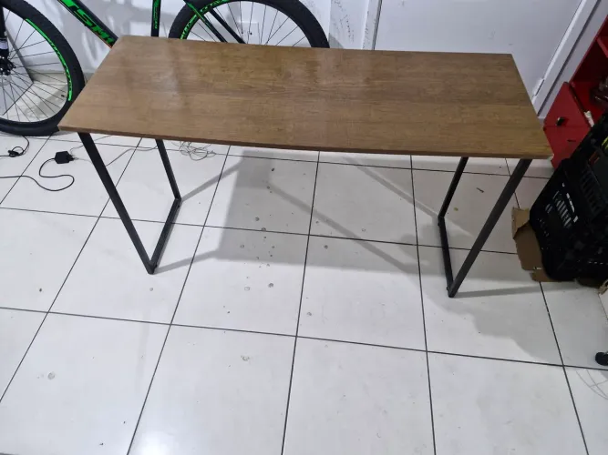 Mesa escrivaninha