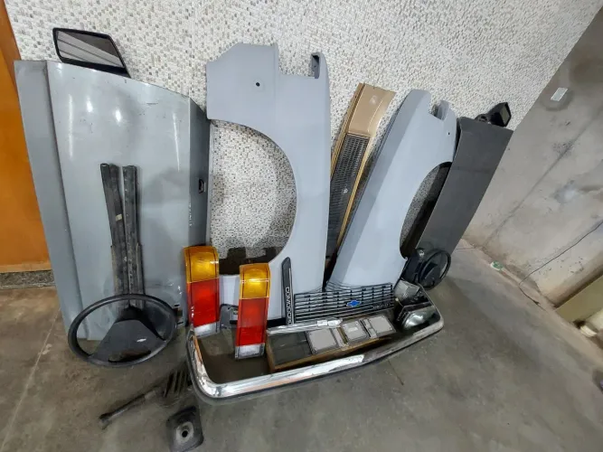 Peças diversas pra Opala e caravan 