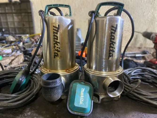 Bomba submersa 220v mono