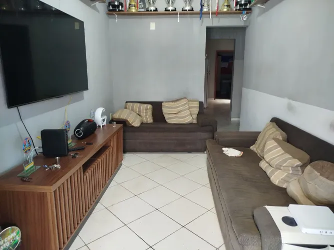 Alugo casa mobiliada 