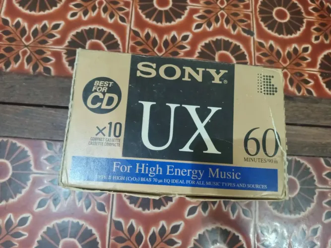 Fita cassete Sony ux 60