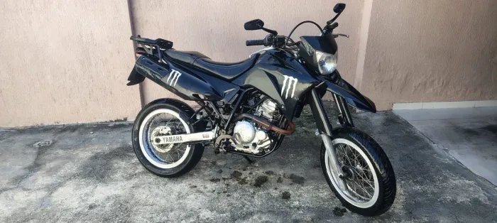 Vende-se lander 250cc