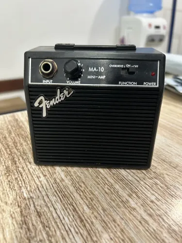 Amplificador fender Mini