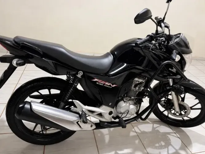 Honda fan 160 2022 abaixo da fipe