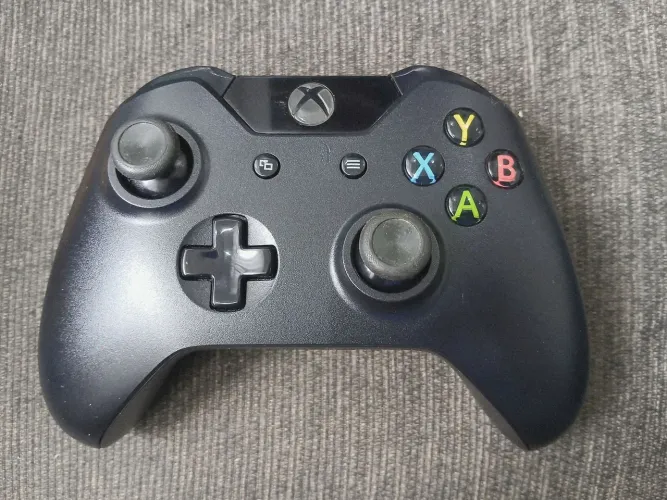 Controle xbox one ( para conserto )
