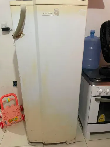 Geladeira Mako