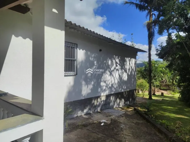 Casa com 2 quartos, do Carmo (Canguera) - São Roque