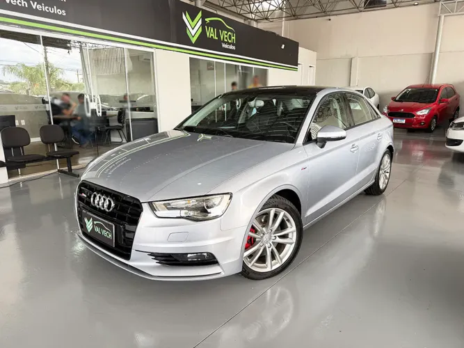 Audi A3 Sed.1.8/1.8 Ambit.16v TB FSI S-tronic 2015