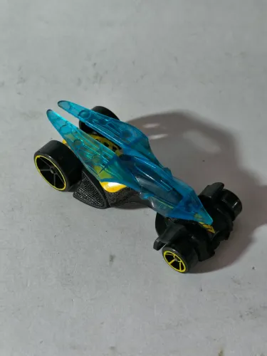 Hot Wheels Carro Vespa