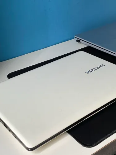 Notebook Samsung usado - para conserto ou peças